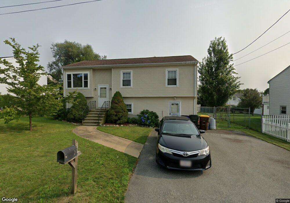 109 Touhey St, Fall River, MA 02724 - photo 1