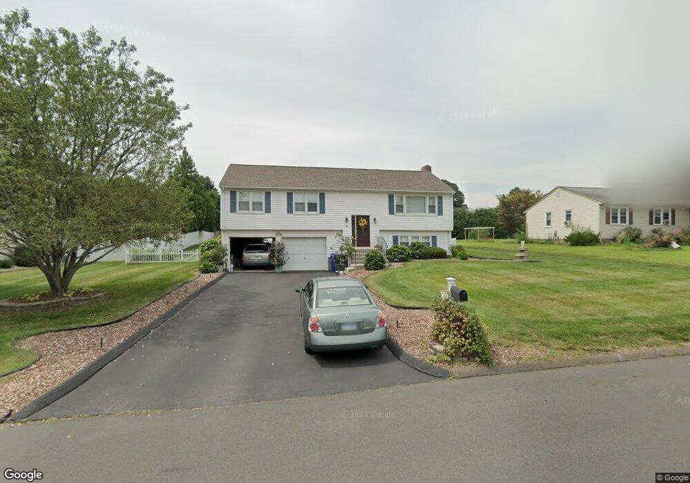 30 Highmeadow Rd, Rocky Hill, CT 06067 - photo 1