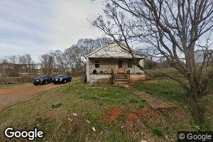560 Hickory Dr, Startex, SC 29377