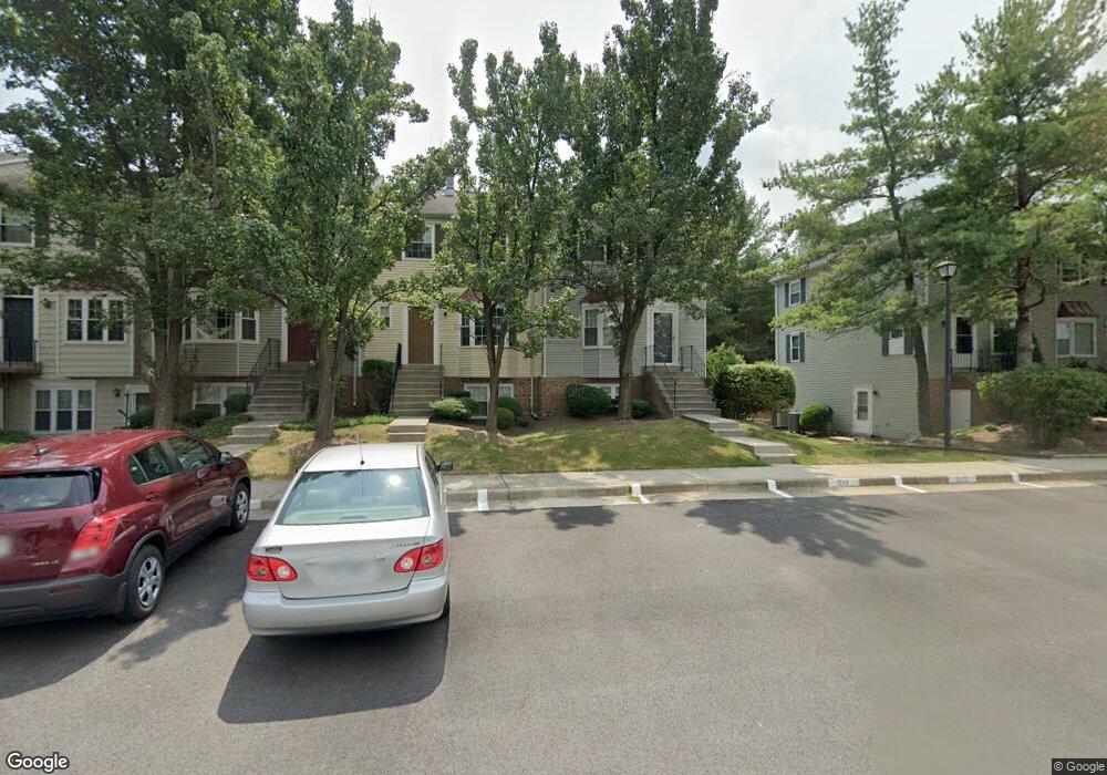 4231 Stockbridge Dr, Dumfries, VA 22025 - photo 1