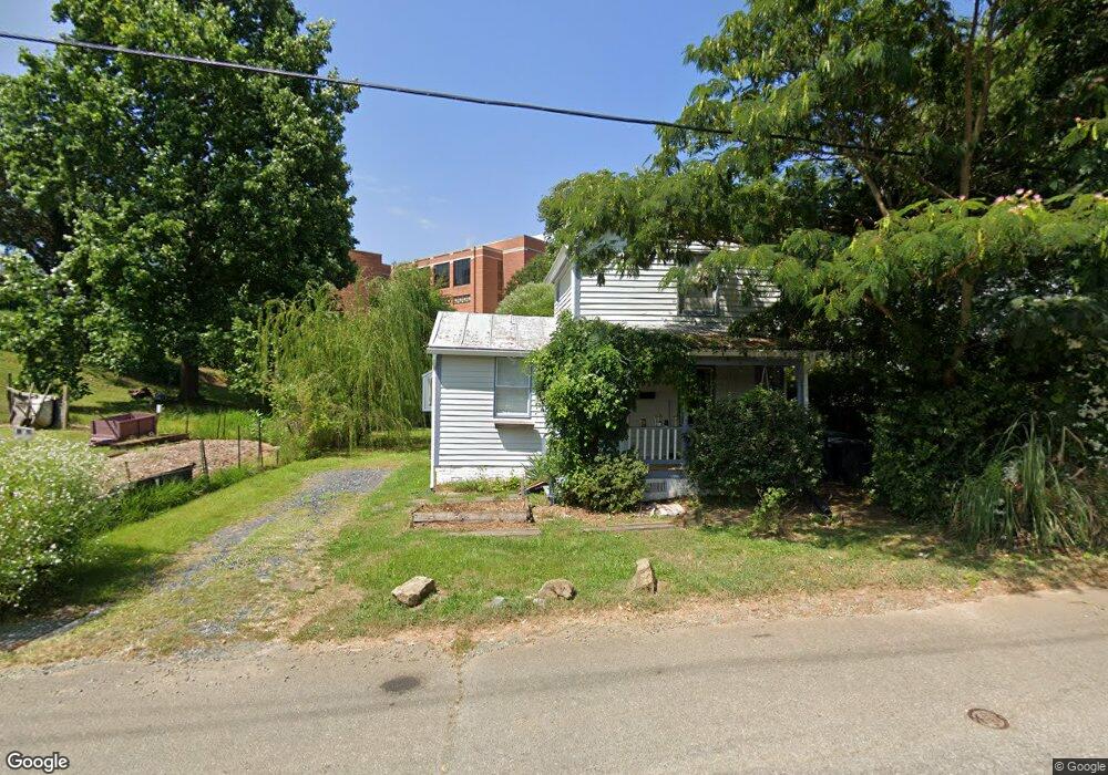 1027 Grove St, Charlottesville, VA 22903 - photo 1