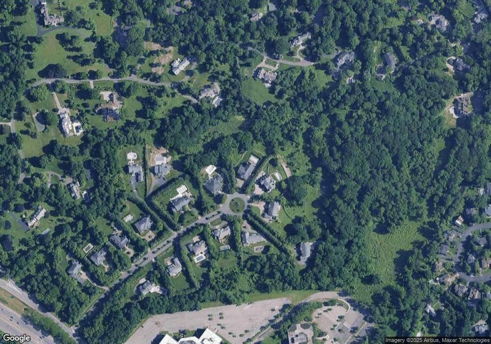 18 Knightsbridge Manor Rd, Purchase, NY 10577 - photo 1