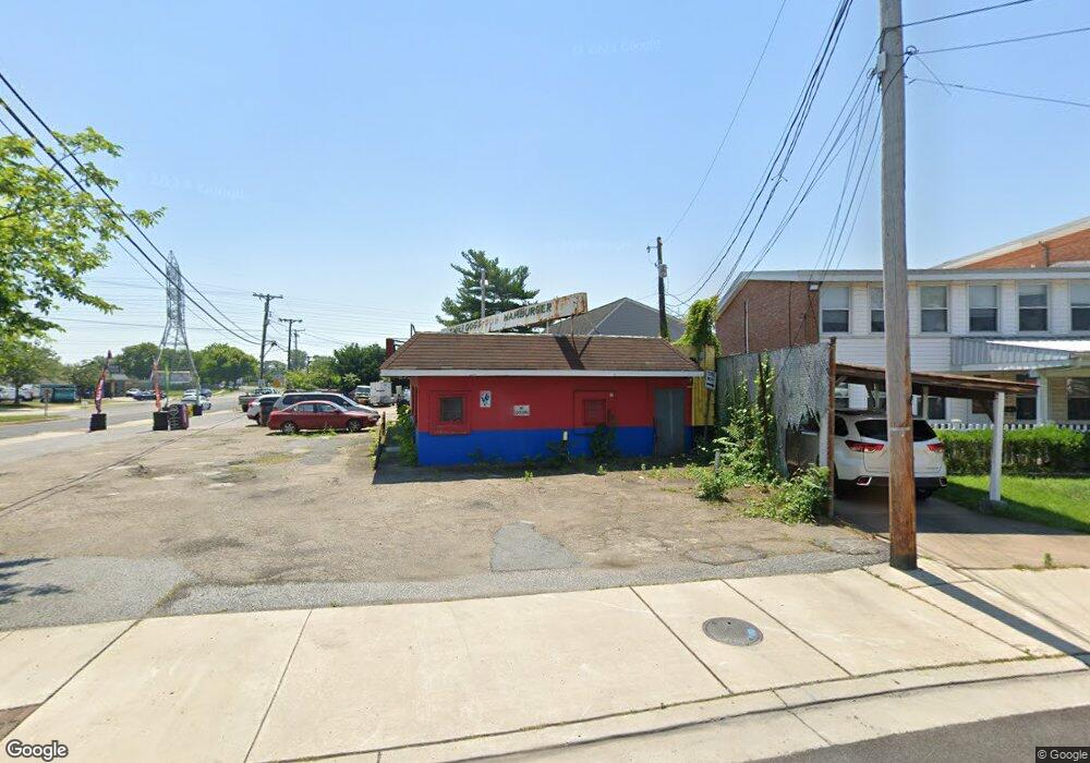 423 Sollers Point Rd, Dundalk, MD 21222 - photo 1