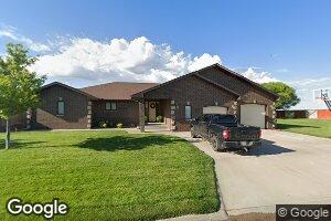 711 W Gwinn Ave, Sublette, KS 67877