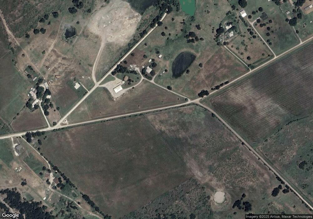 1373 NE 0070, Corsicana, TX 75109 - photo 1