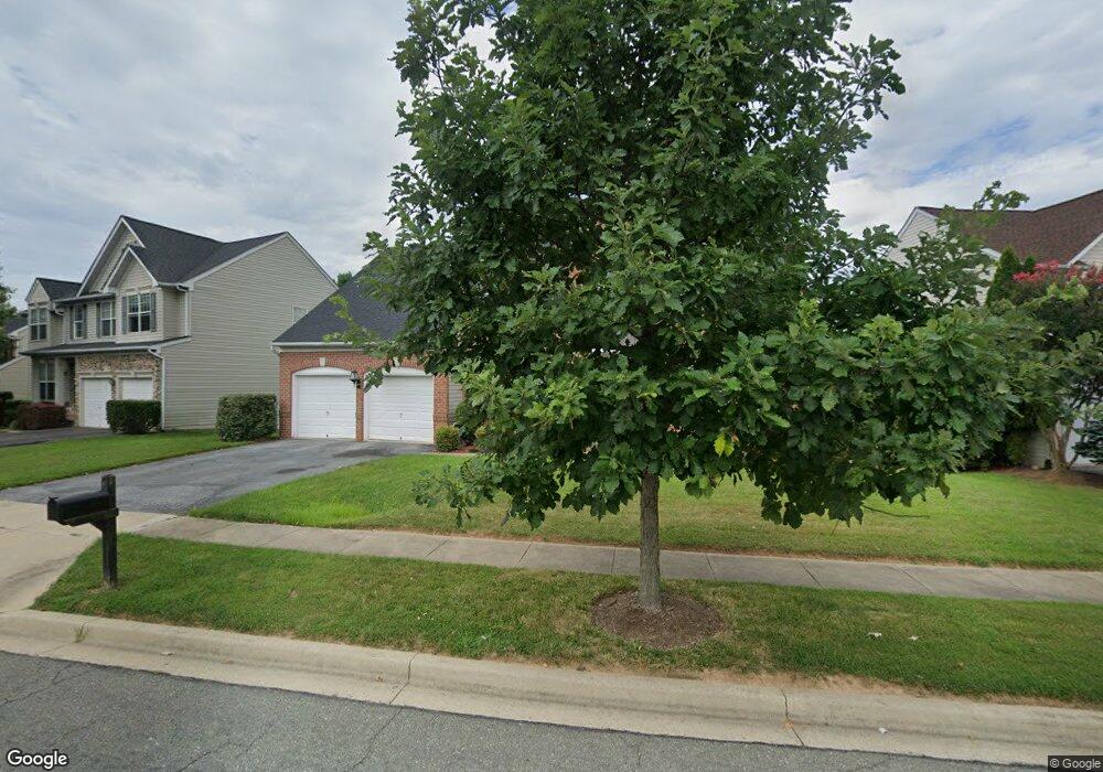 21320 Village Green Cir, Germantown, MD 20876 - photo 1