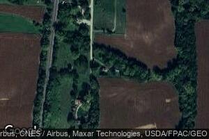110 Old Schoolhouse Ln, Ophiem, IL 61468