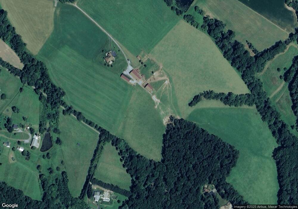 106 Kathleen Ct, Sykesville, MD 21784 - photo 1