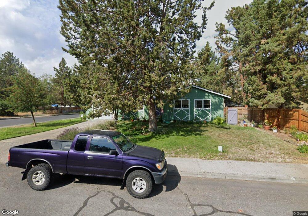 751 SE 6th St, Bend, OR 97702 - photo 1