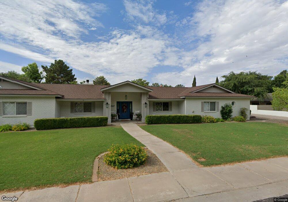 2527 E Fairview Cir, Mesa, AZ 85204 - photo 1