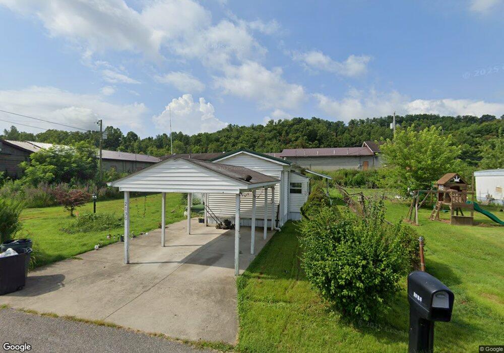 2030 Lois Ave, Greenup, KY 41144 - photo 1