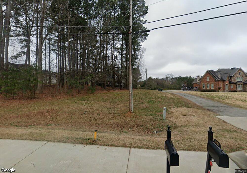 3454 Smithtown Rd, Suwanee, GA 30024 - photo 1