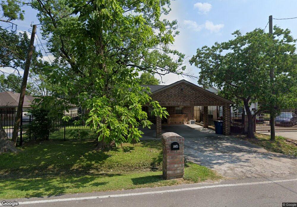 3802 Cedar Hill Ln, Houston, TX 77093 - photo 1