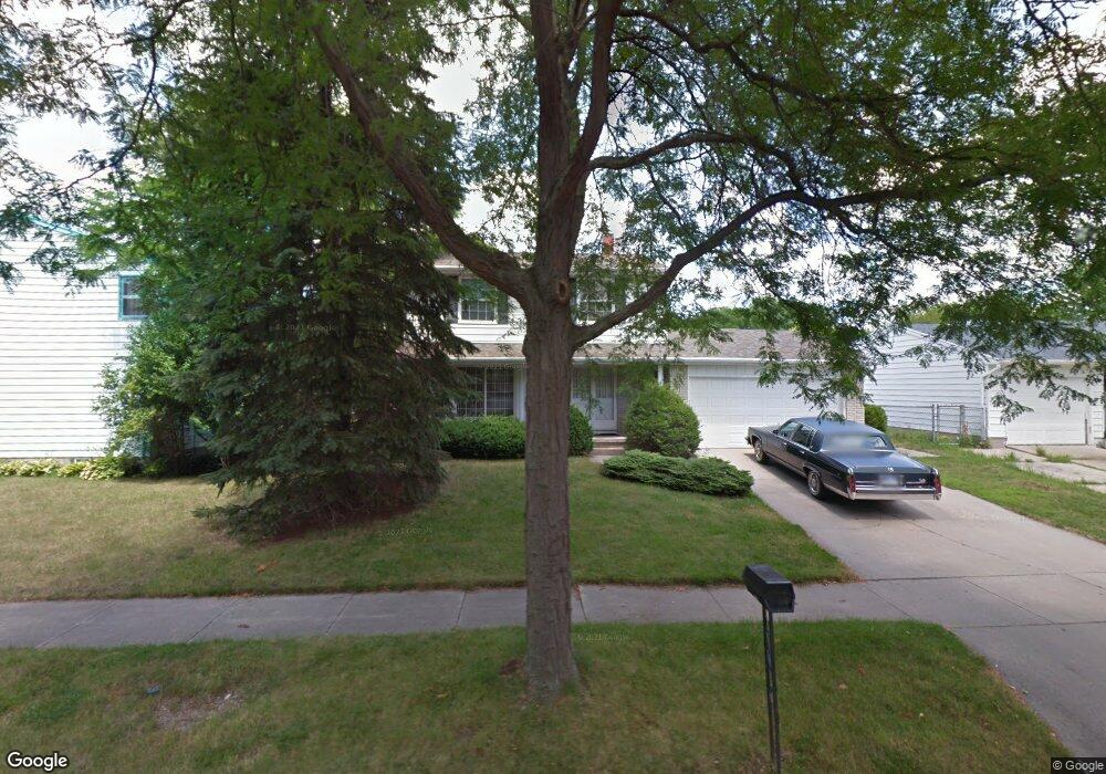 3426 Swanee Dr, Lansing, MI 48911 - photo 1