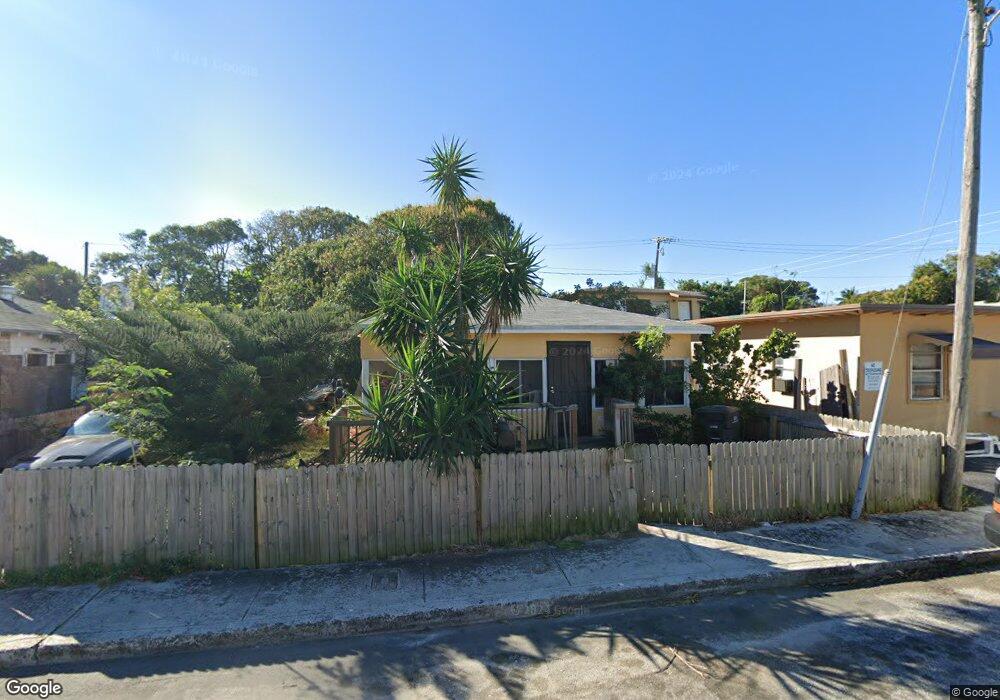 728 22nd St, West Palm Beach, FL 33407 - photo 1