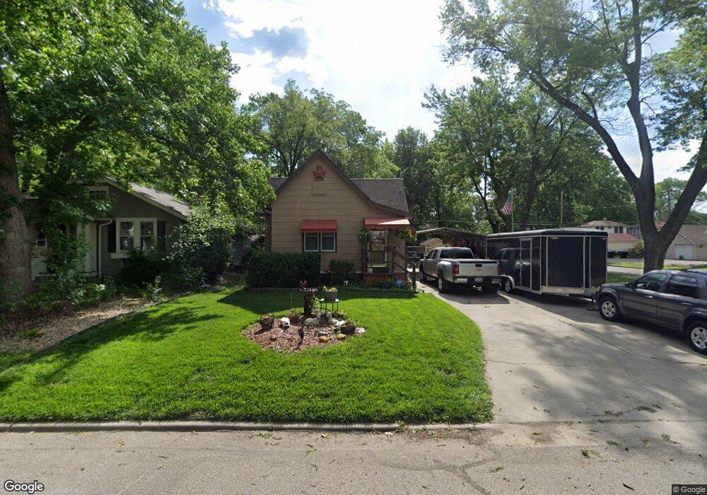 1534 SW Medford Ave, Topeka, KS 66604 - photo 1