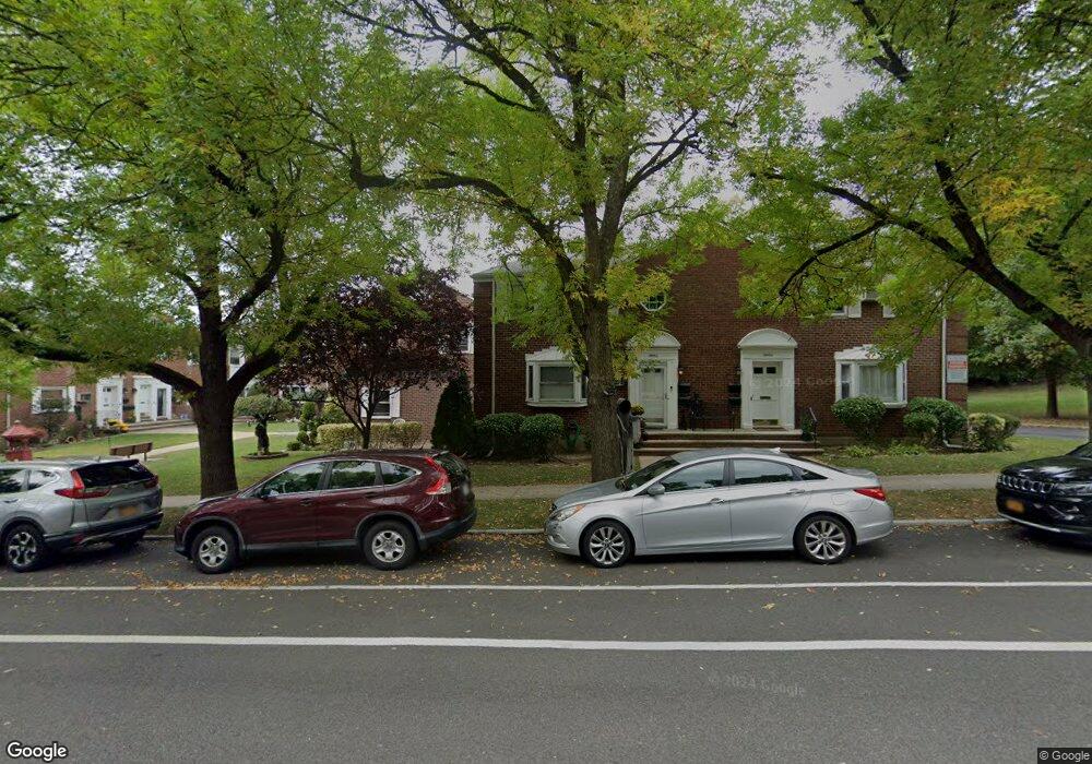 264-23 73rd Ave unit A9-1, Glen Oaks, NY 11004 - photo 1