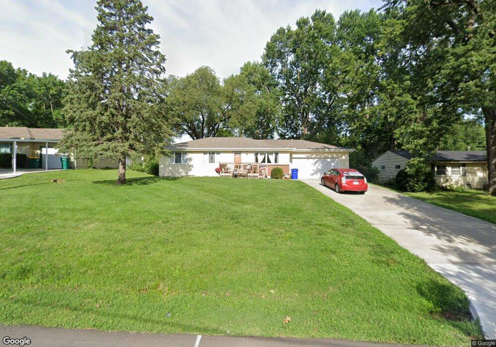 5238 Halsey St, Shawnee, KS 66216 - photo 1