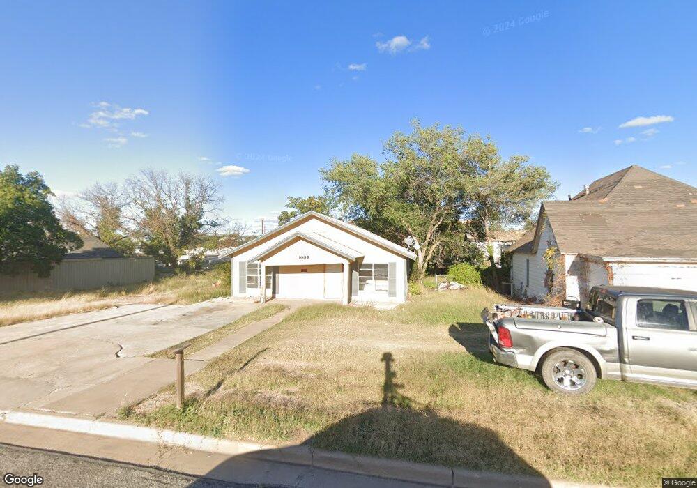 1009 Scurry St, Big Spring, TX 79720 - photo 1