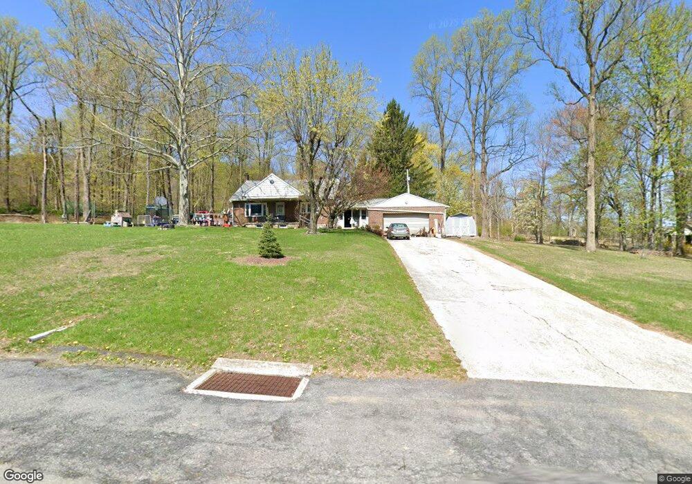 2607 Warren Rd, Reading, PA 19604 - photo 1