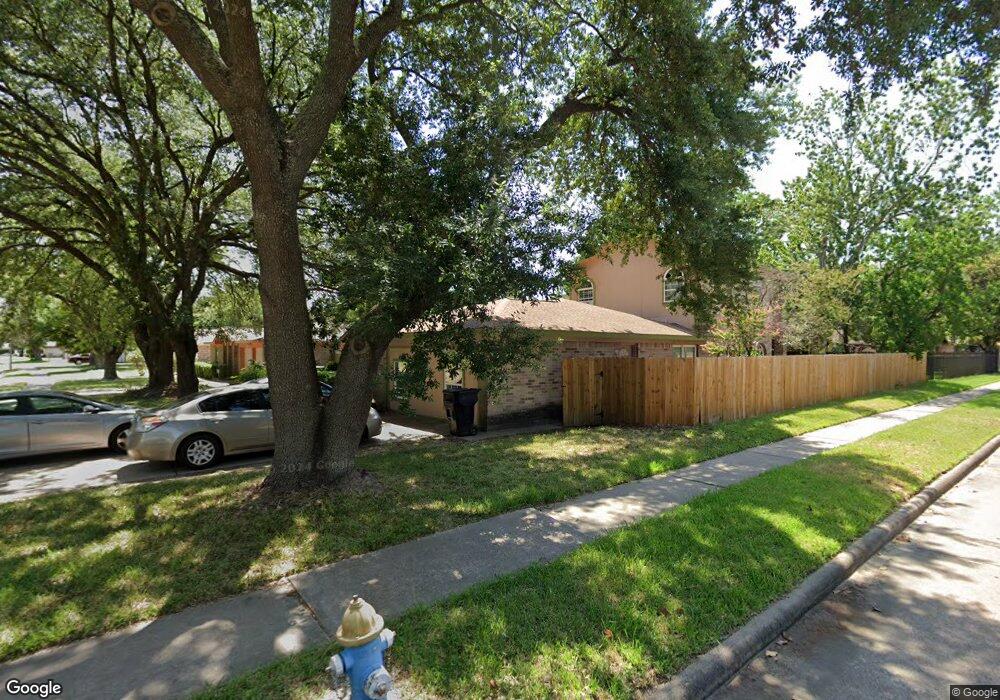 1215 Glen Echo Dr, Houston, TX 77088 - photo 1