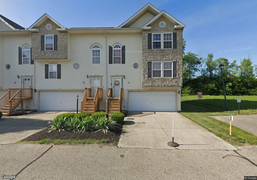 5930 Abernathy Ln unit 17F, Columbus, OH 43232 - photo 1