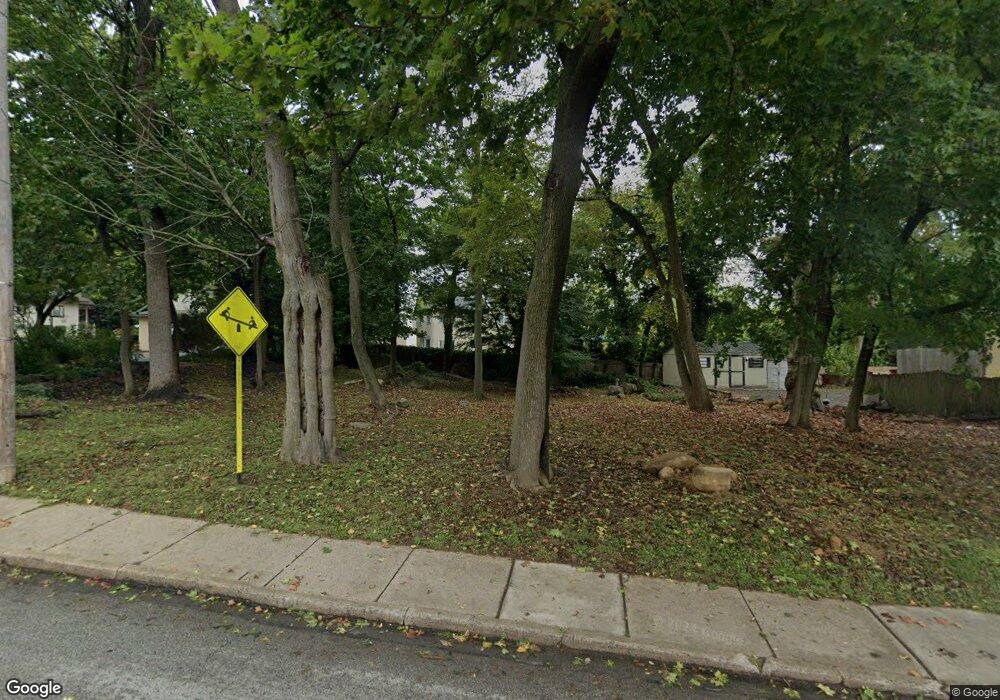 411 W Wayne Ave, Wayne, PA 19087 - photo 1