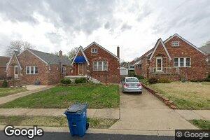 9027 Rosemary Ave, Saint Louis, MO 63123