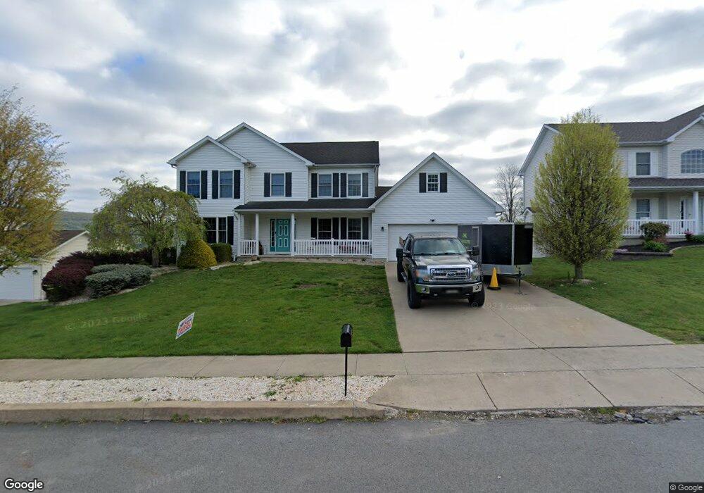 307 Raspberry Rd, Duryea, PA 18642 - photo 1