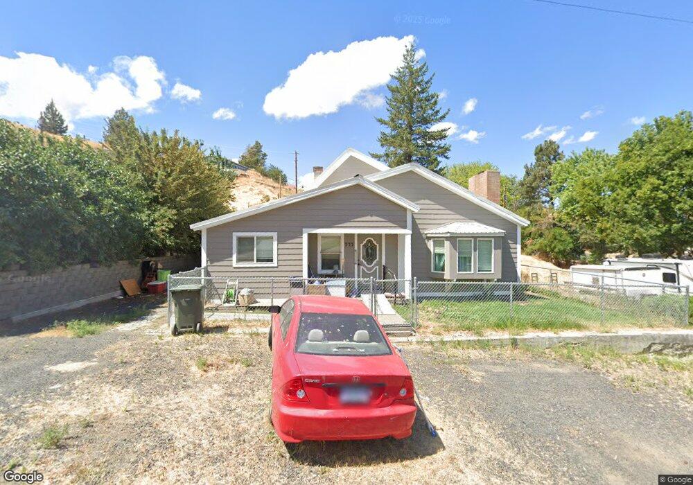 545 S Court St, Heppner, OR 97836 - photo 1