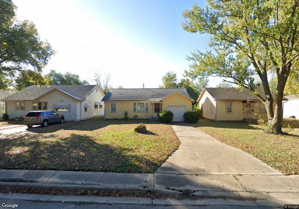 3012 Dirr Ave, Parsons, KS 67357 - photo 1
