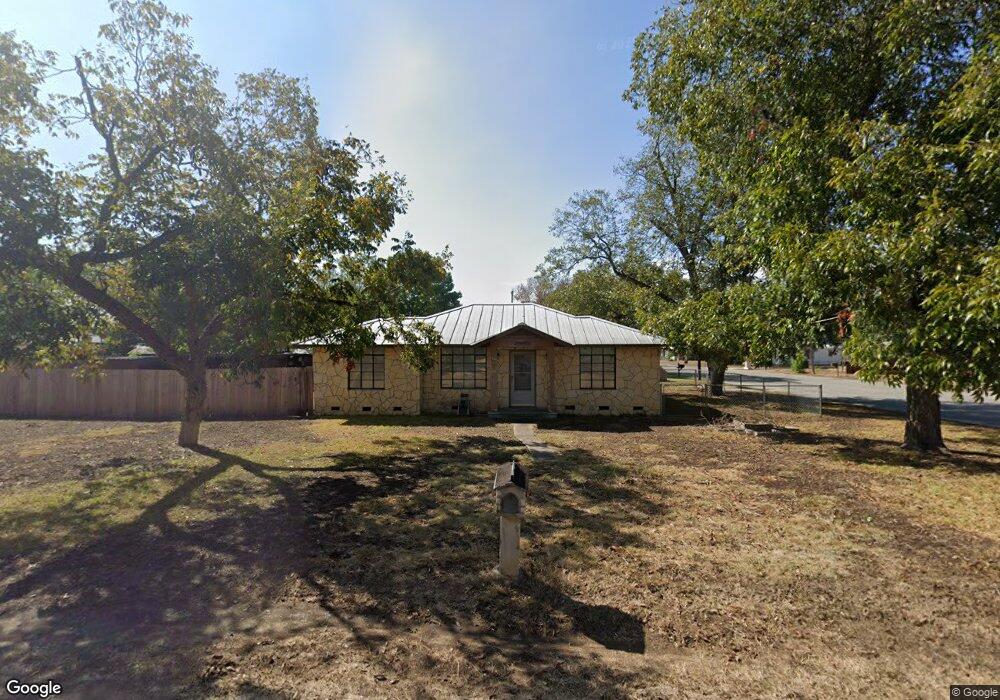 395 N Veramendi Ave, New Braunfels, TX 78130 - photo 1