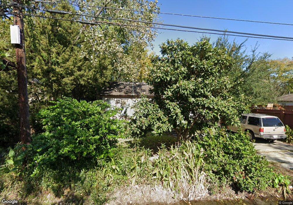 811 Neyland St, Houston, TX 77022 - photo 1