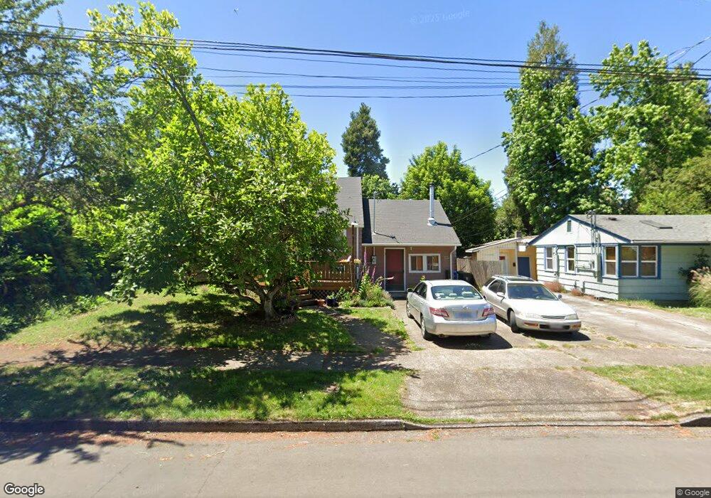 54 N Adams St, Eugene, OR 97402 - photo 1