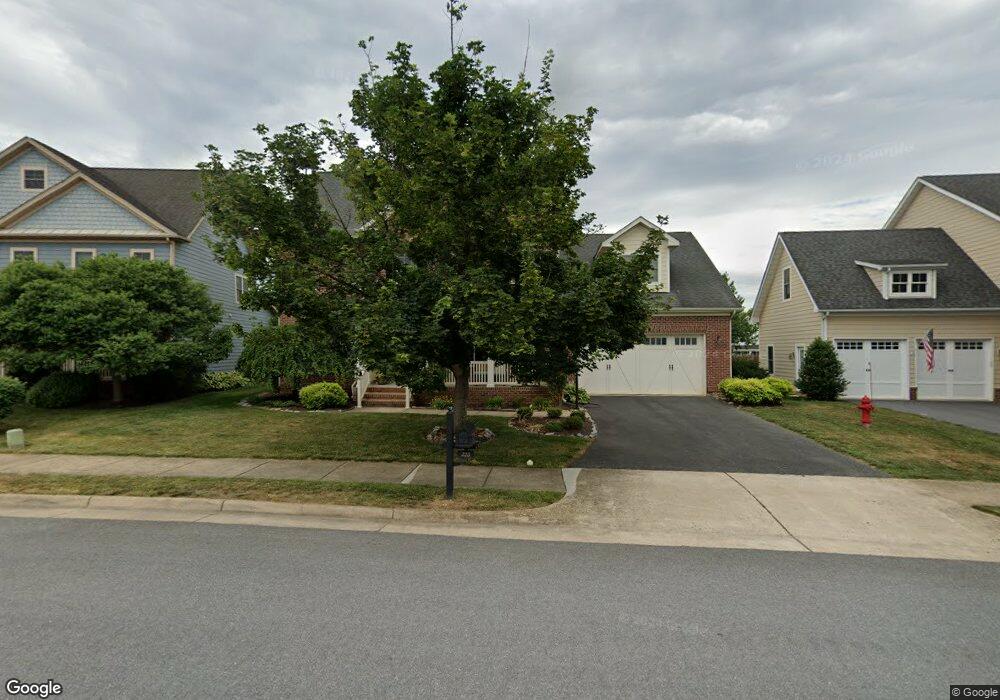 225 Pleasant Hill Dr, Boyce, VA 22620 - photo 1