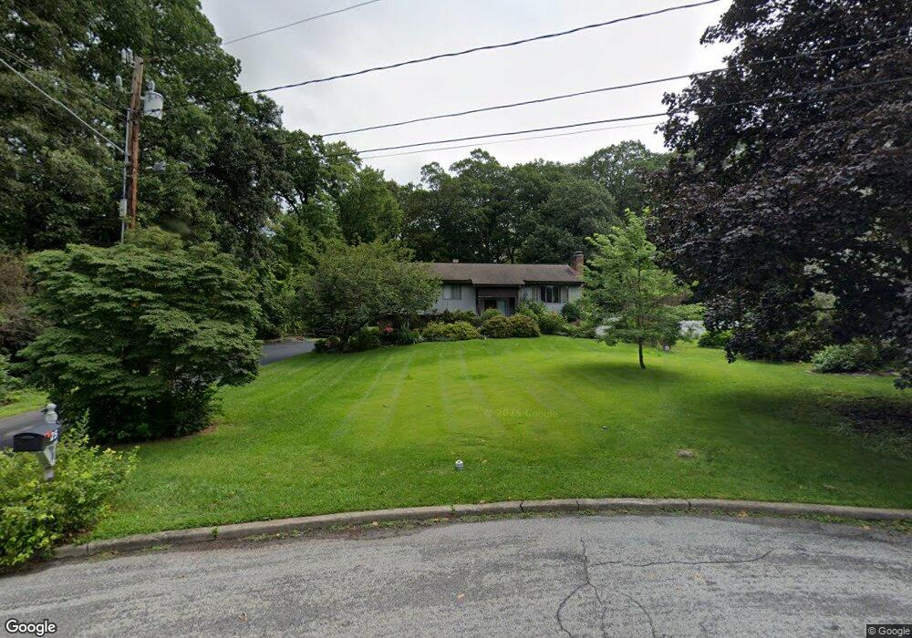 25 Rockwood Dr, Newburgh, NY 12550 - photo 1