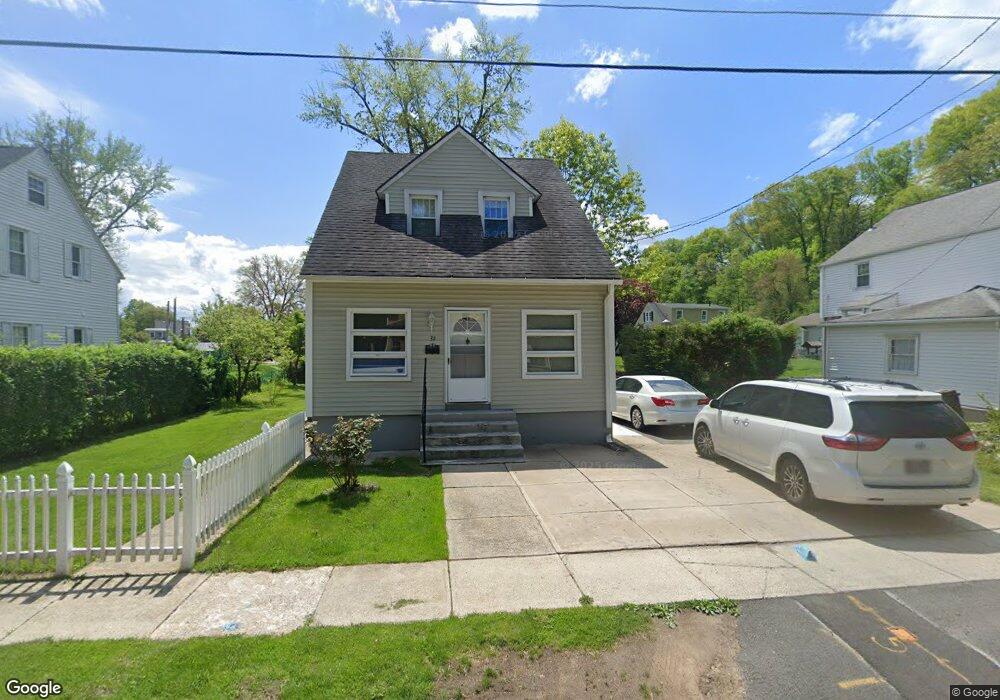 39 Elm Cir, West Springfield, MA 01089 - photo 1