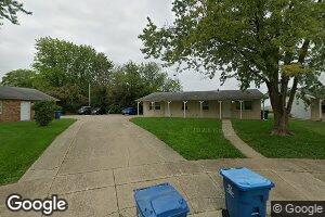 4 Hanover Ct, Champaign, IL 61821