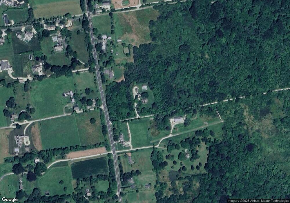 310 W Main Rd, Little Compton, RI 02837 - photo 1