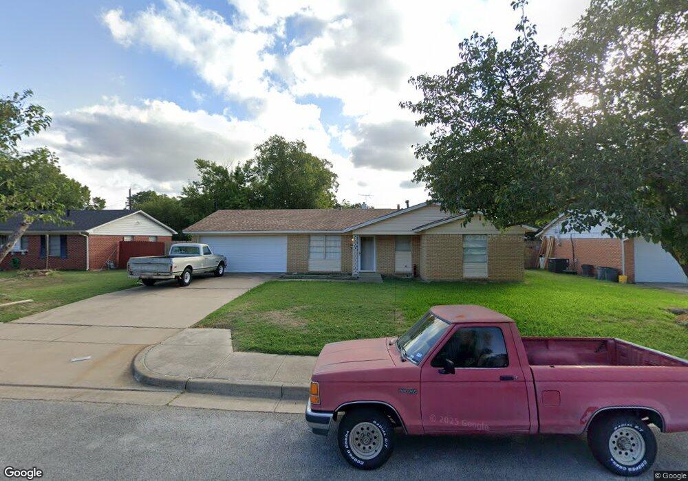 5108 Cloyce Ct, North Richland Hills, TX 76180 - photo 1