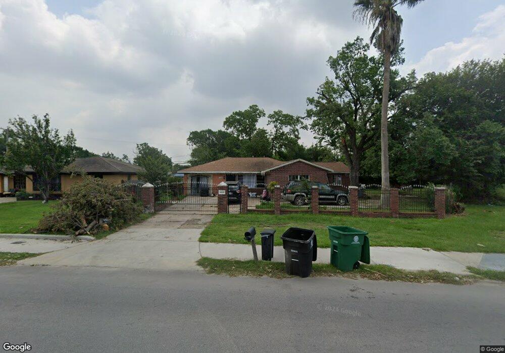 10828 Bentley St, Houston, TX 77093 - photo 1