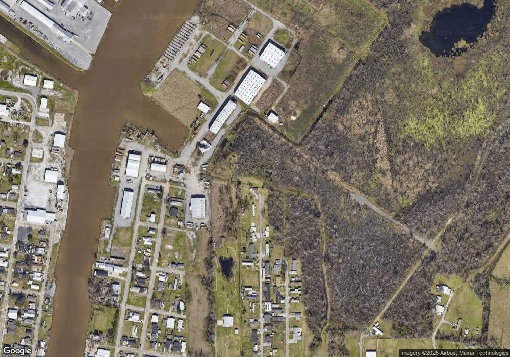 297 Pitre St, Houma, LA 70363 - photo 1