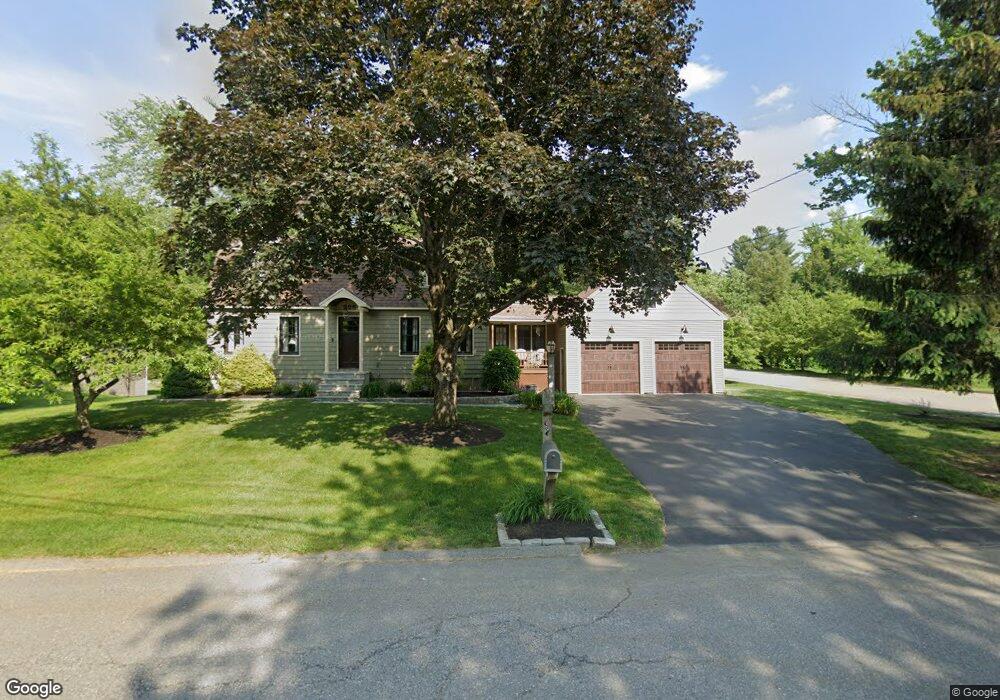 225 Patricia Ln, Dracut, MA 01826 - photo 1