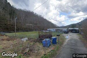 117 W Back St, Mc Dowell, KY 41647