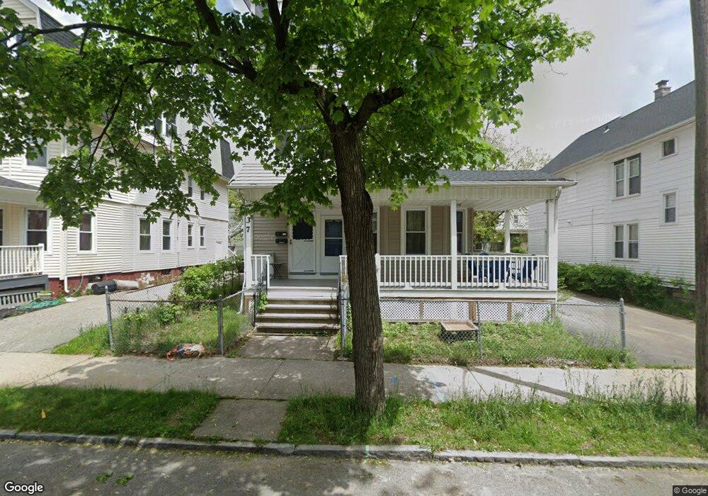 237 College St unit 2nd FL, Springfield, MA 01109 - photo 1