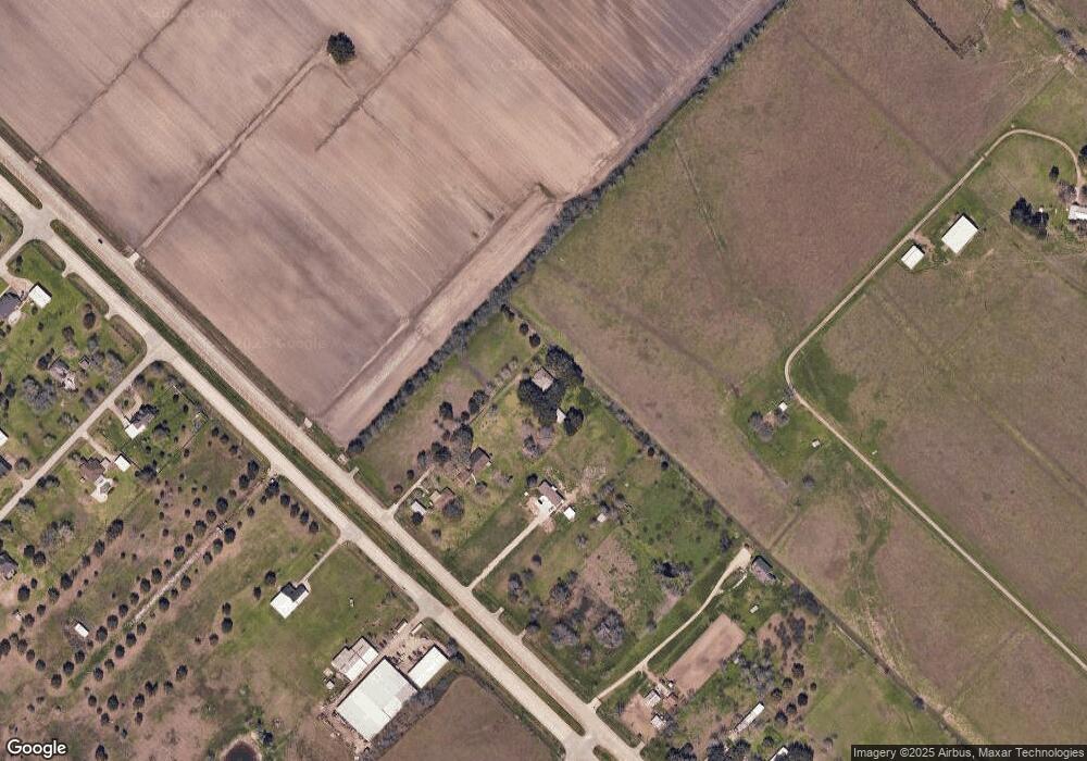 2855 Hartledge Rd, Rosenberg, TX 77471 - photo 1