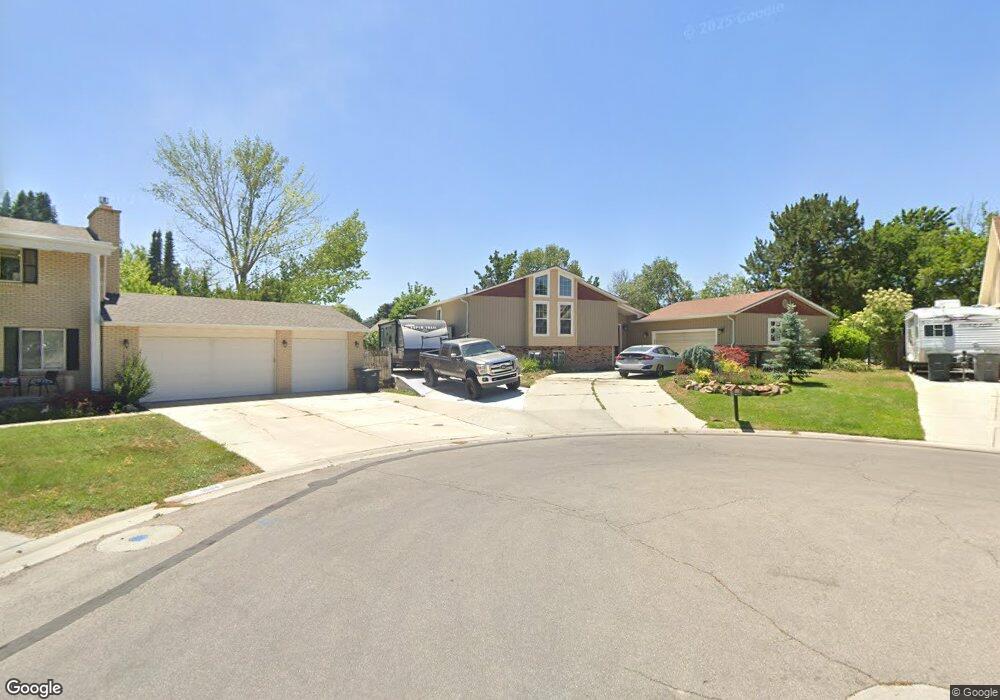 9676 S Shettleston Cir, South Jordan, UT 84095 - photo 1