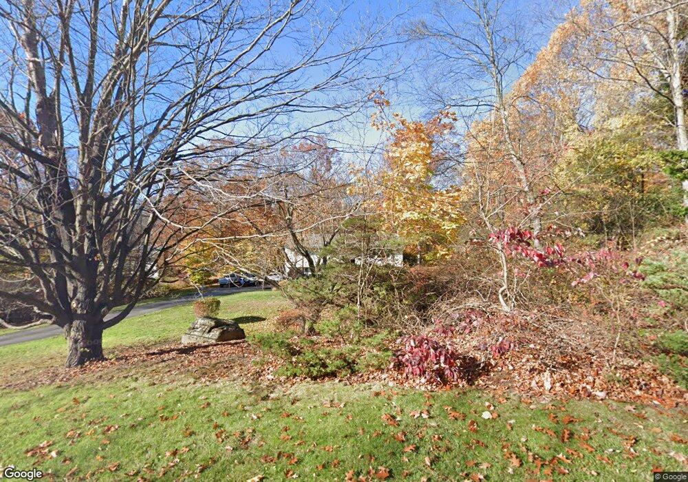 12 Willow Run, Brookfield, CT 06804 - photo 1