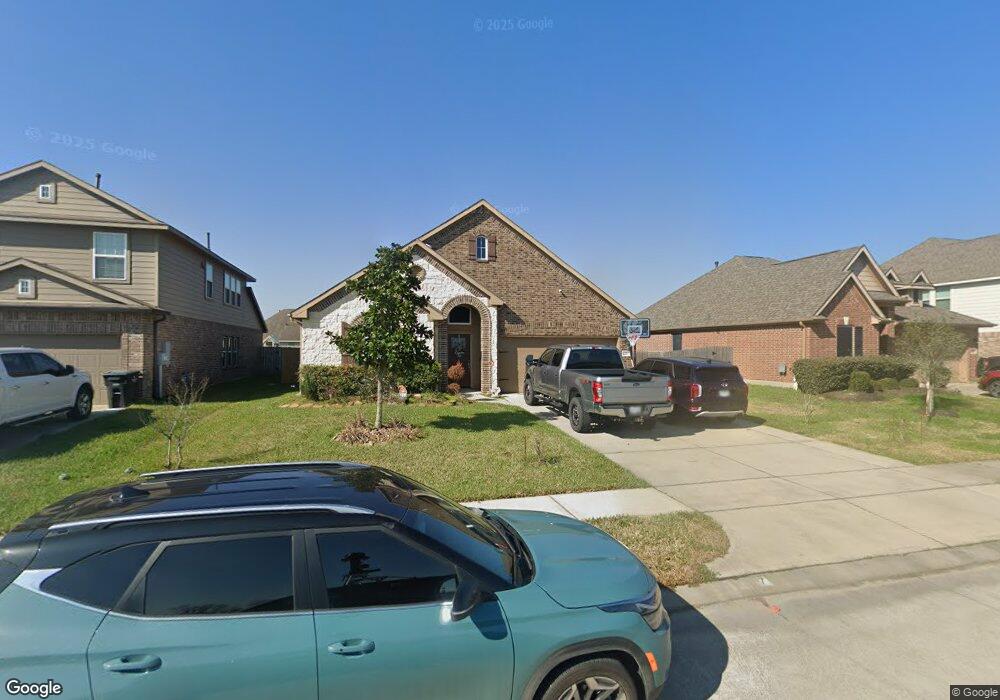 1497 Barras St, Alvin, TX 77511 - photo 1