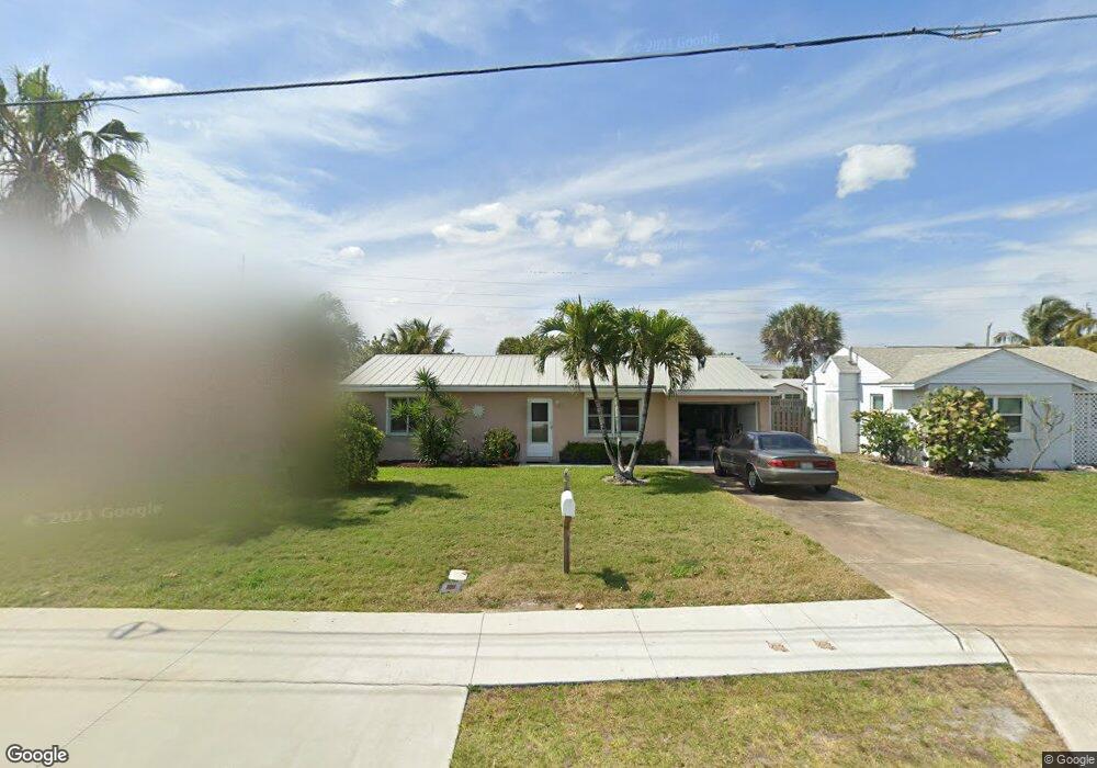 1060 S Orlando Ave, Cocoa Beach, FL 32931 - photo 1
